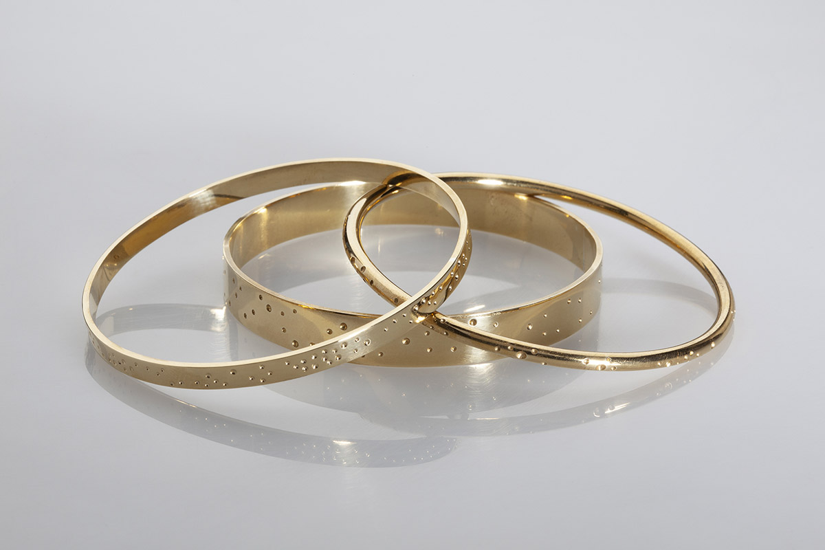 les 3 bracelets 3 bracelets, Laurence Guille